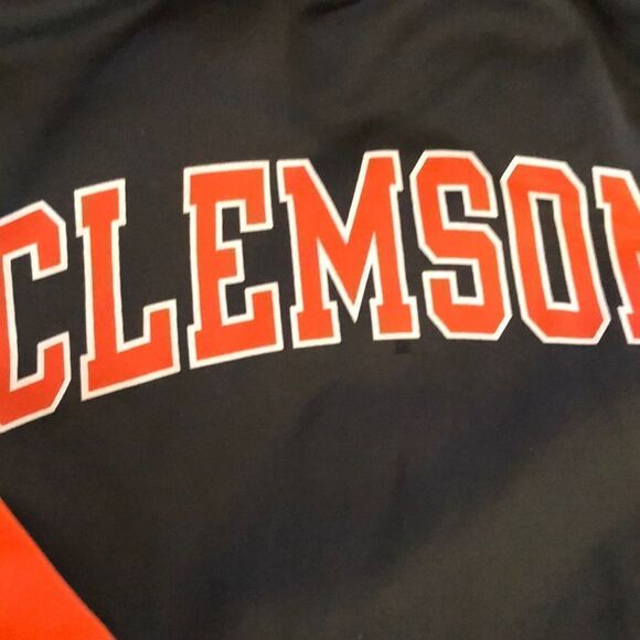 Knights apparel size small men’s Clemson hoodie - Picture 3 of 4